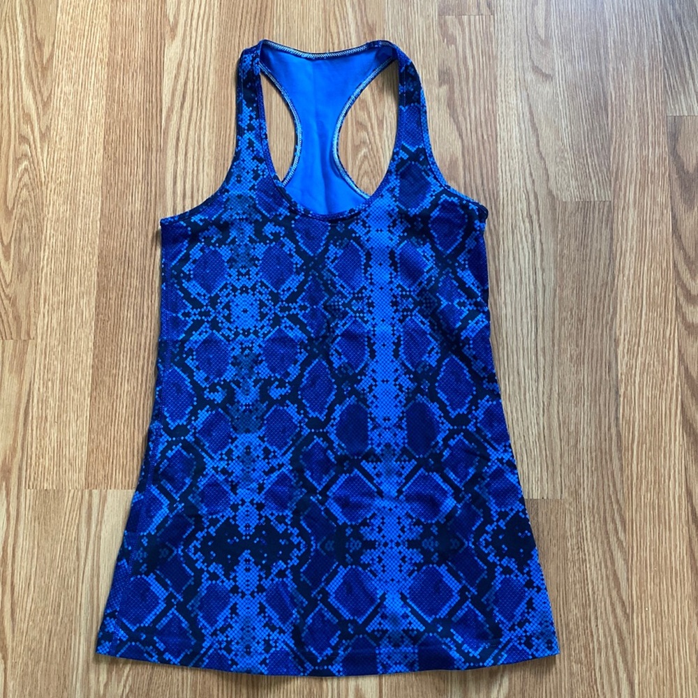 Lululemon Cool Razorback